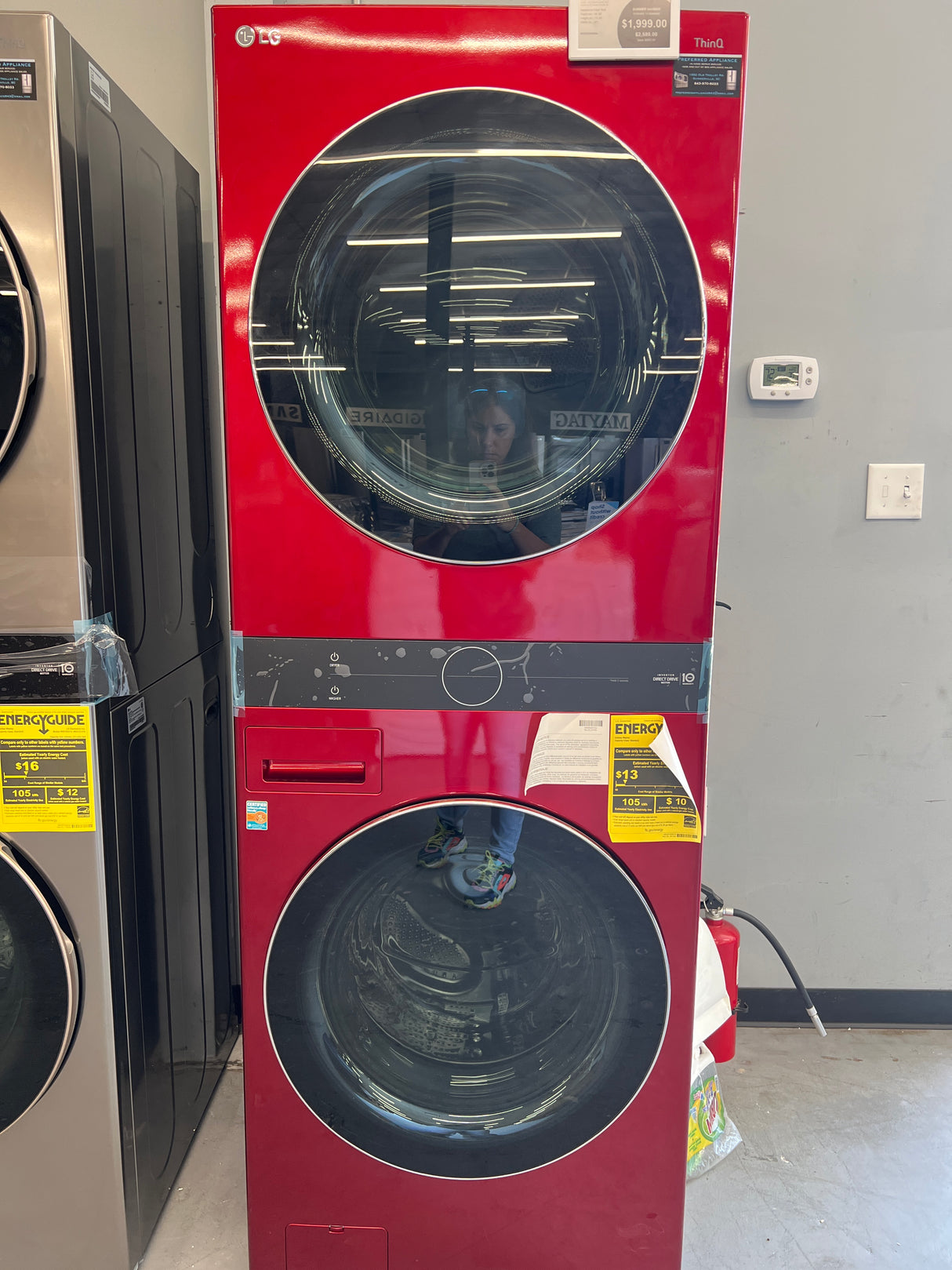 WKEX200HRA LG 4.5 ft.³ washer 7.4 ft.³ dryer candy, apple red stack laundry