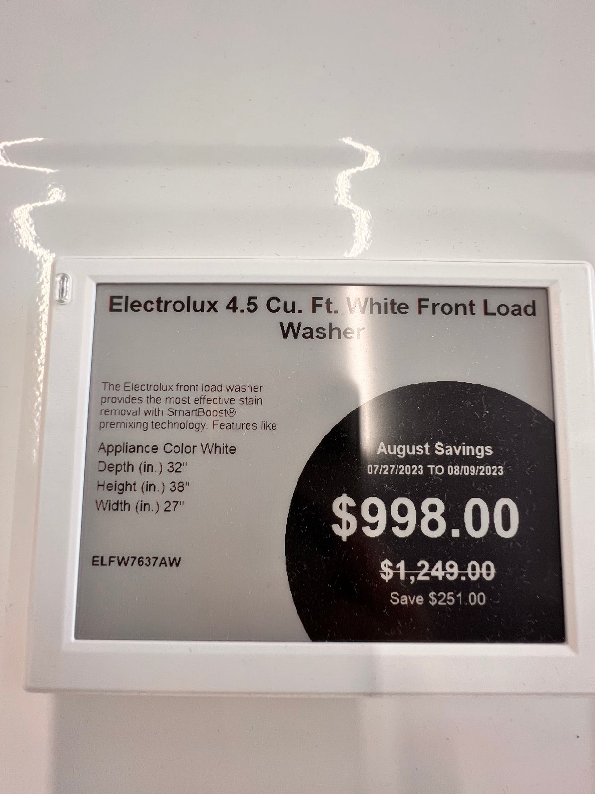 Electrolux Front Load Laundry Pair. ELFW7637AW/ELFE7637 BW.