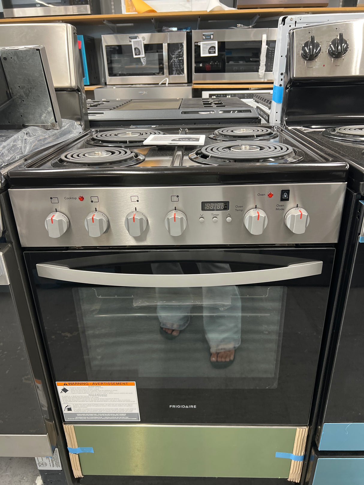FFEH2422US FRIGIDAIRE 24” STAINLESS STEEL FREE STANDING ELECTRIC RANGE