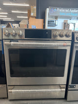 Cafe 30” Stainless Steel Slide In Electric Range. CES700P2MS1